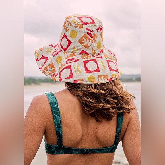 New🌟FP-Formes Holiday Bucket Hat-Formes Sun - Picture 2 of 8